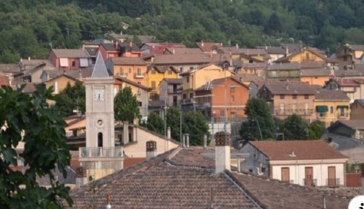 Bagnoli-Irpino-torre-civica-foto-Giovanni-Nigro