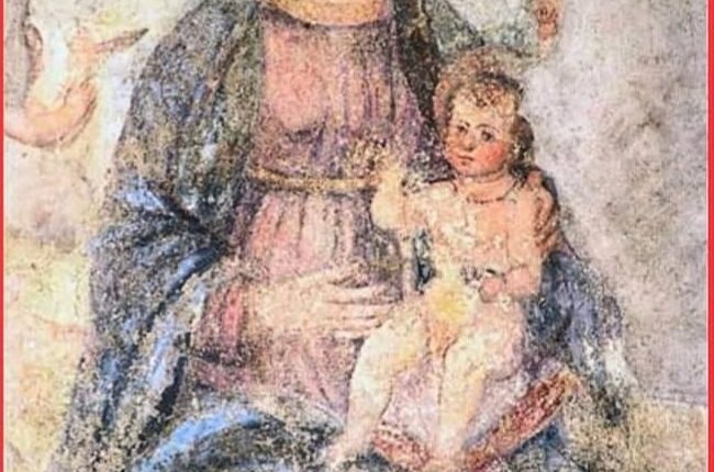 Bagnoli-Madonna-con-il-Bambino-affresco-1400