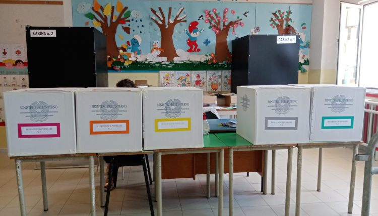 Bagnoli-Referendum-2022-seggio