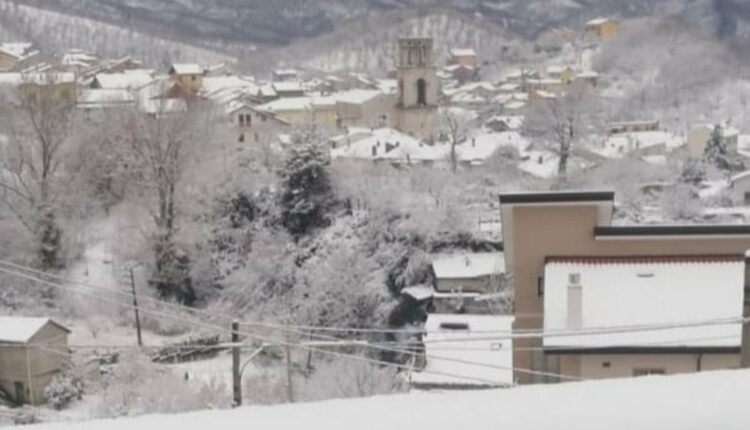 Bagnoli-campanile-neve-2021