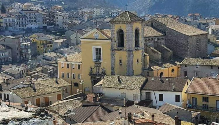 Bagnoli-centro-Chiesa-aSanta-Maria-Assunta