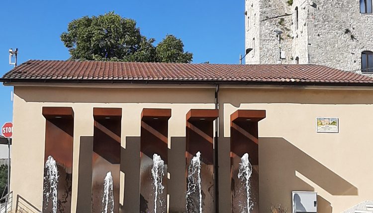 Bagnoli-fontane-castello-2021