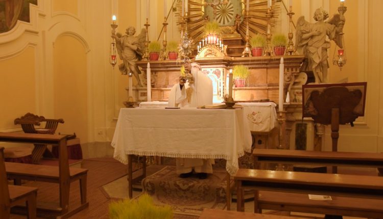Bagnoli-liturgie-settimana-santa-2020-32