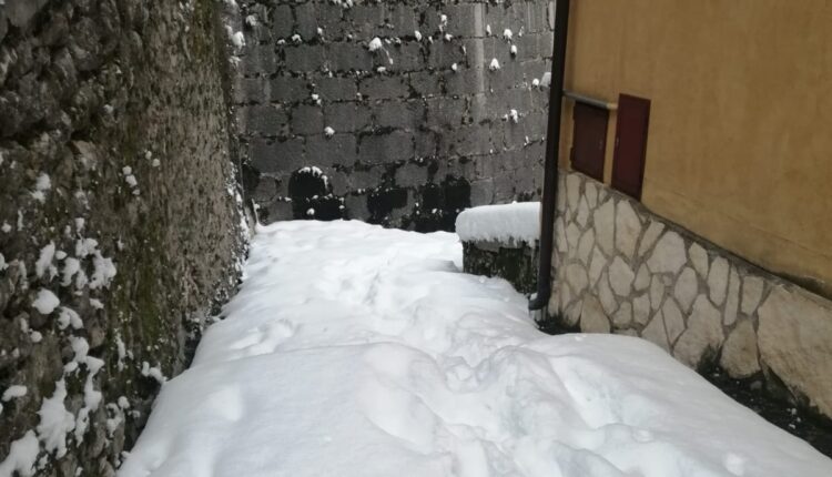 Bagnoli-nevicata-13-e-14-febbraio-2021-11