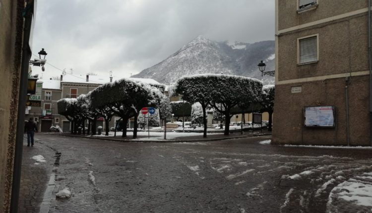 Bagnoli-nevicata-del-01.04.2020-23