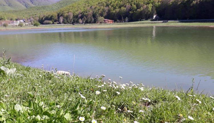 lago-laceno-04.05.2020-1